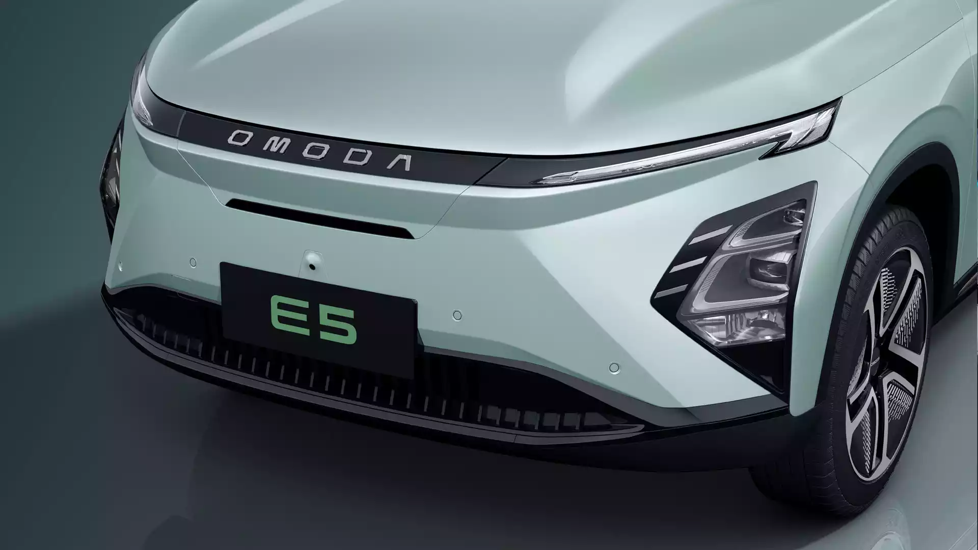 Omoda E5 ângulo 3