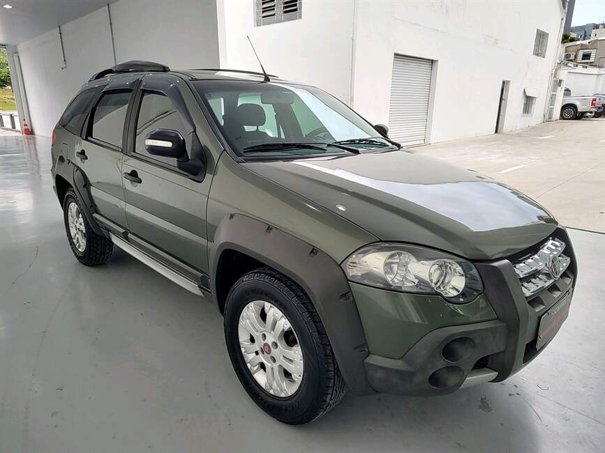 Fiat Palio 1.8 MPI ADVENTURE LOCKER WEEKEND 8V 4P