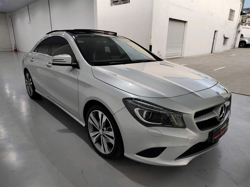 Mercedes-Benz CLA 200 1.6 FIRST EDITION TURBO 4P AUTOMA