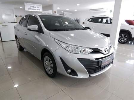 Toyota Yaris 1.5 16V SEDAN XL LIVE MANUAL