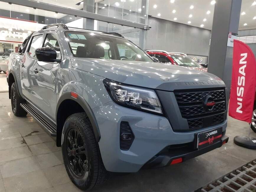 Nissan Frontier 2.3 PRO4X AT 4X4