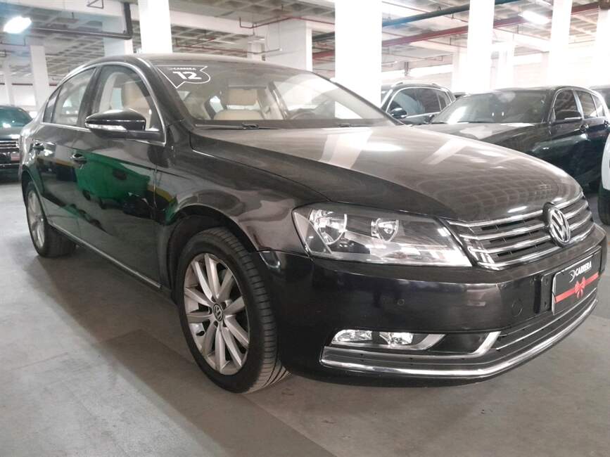Volkswagen Passat 2.0 FSI DSG 4P AUTOMATICO