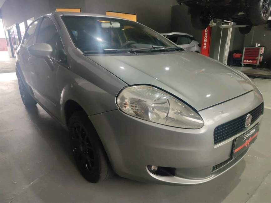 Fiat Punto 1.8 HLX 8V 4P MANUAL