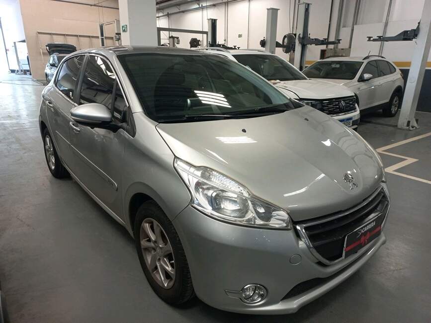 Peugeot 208 1.5 ALLURE 8V 4P MANUAL