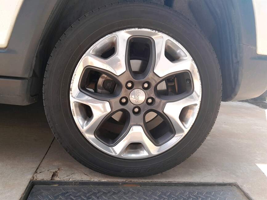 Jeep Compass 2.0 16V LONGITUDE 4X4 AUTOMÁTICO
