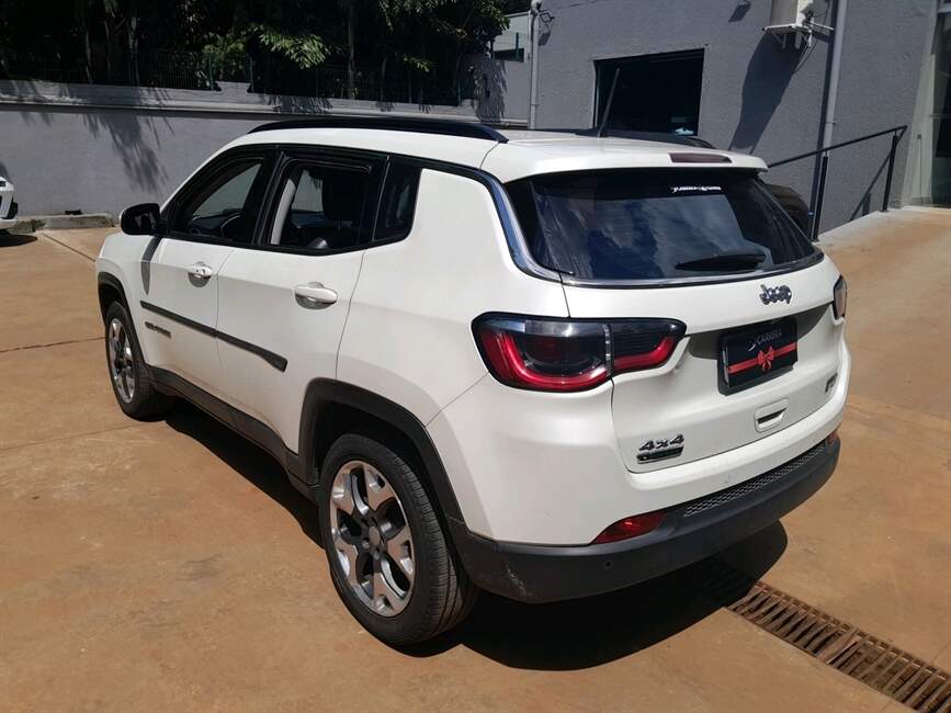 Jeep Compass 2.0 16V LONGITUDE 4X4 AUTOMÁTICO