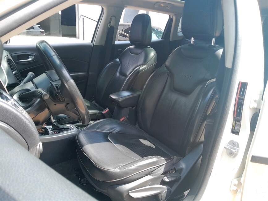Jeep Compass 2.0 16V LONGITUDE 4X4 AUTOMÁTICO