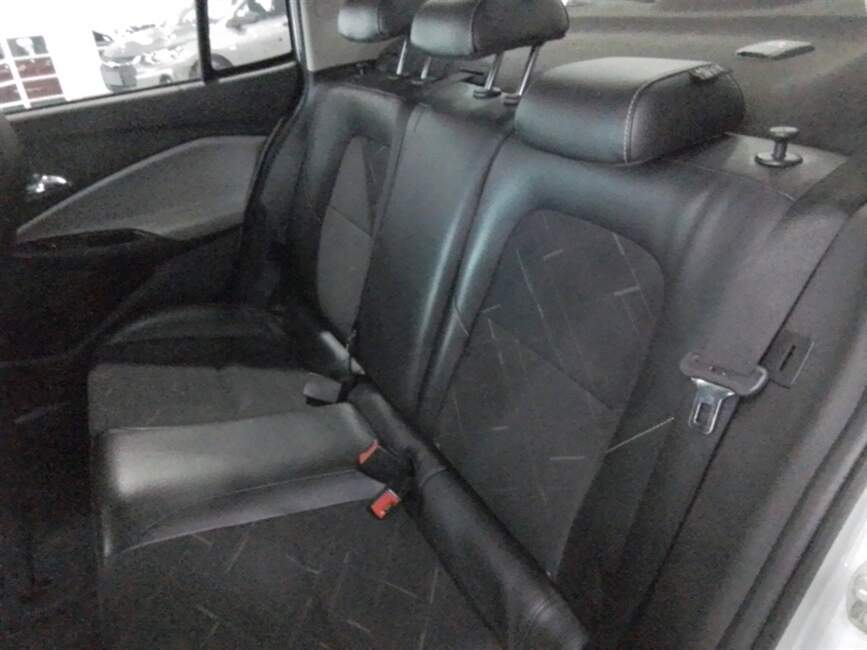 Chevrolet Onix 1.0 TURBO PLUS PREMIER AUTOMÁTICO