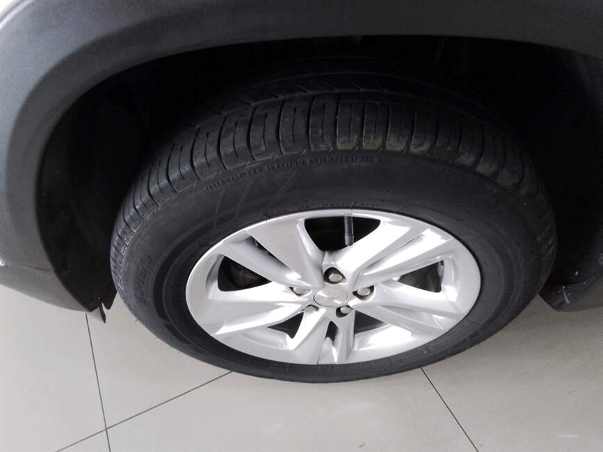 Chevrolet Tracker 1.0 TURBO MANUAL