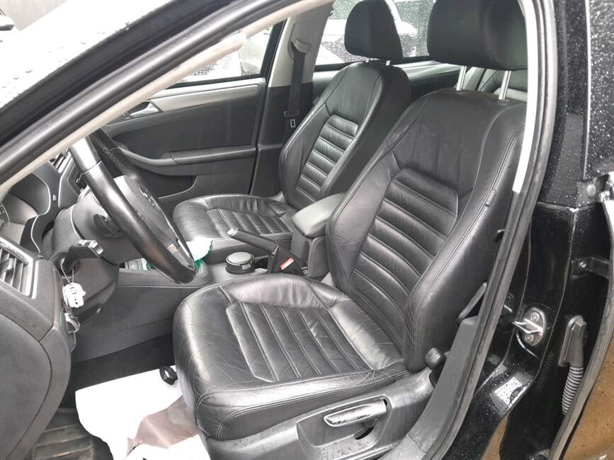 Volkswagen Jetta 2.0 TSI HIGHLINE 200CV 4P TIPTRONIC