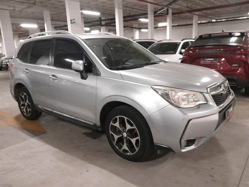 Subaru Forester 2.0 XT 4X4 16V TURBO 4P AUTOMATI