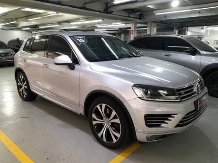 Volkswagen Touareg 4.2 R LINE V8 32V 4P TIPTRONIC