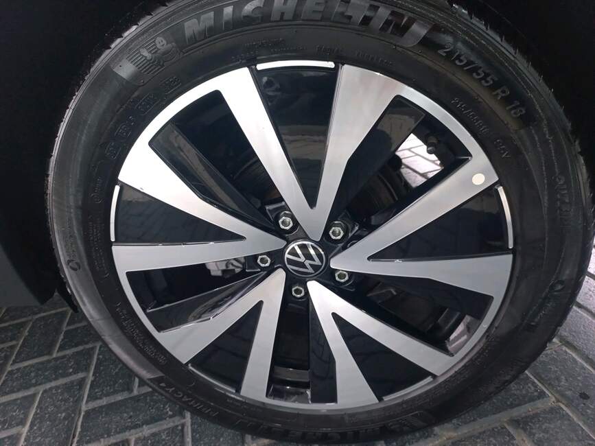 Volkswagen Taos 1.4 250 TSI TOTAL HIGHLINE AUTOMÁTICO