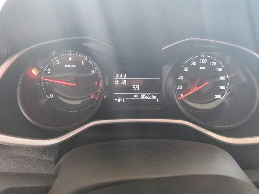 Chevrolet Onix 1.0 LT MANUAL