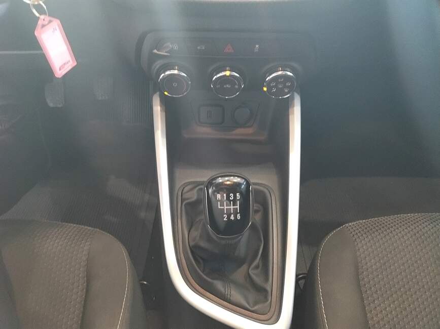 Chevrolet Onix 1.0 LT MANUAL