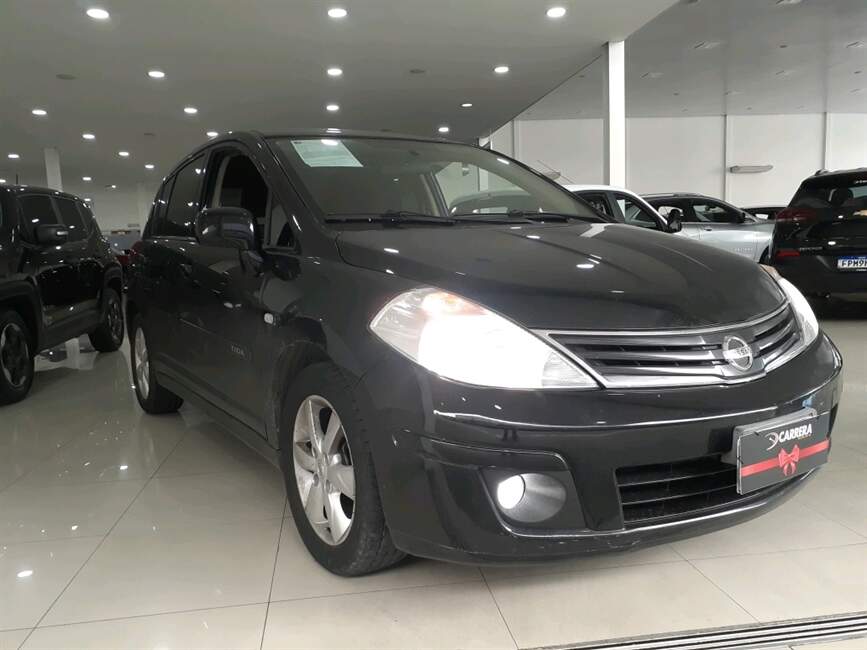 Nissan Tiida 1.8 S 16V 4P MANUAL