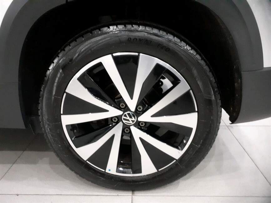 Volkswagen Taos 1.4 250 TSI TOTAL HIGHLINE AUTOMÁTICO
