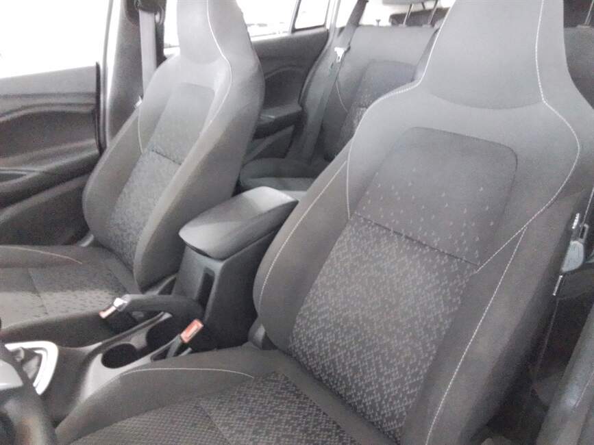 Chevrolet Onix 1.0 LT MANUAL