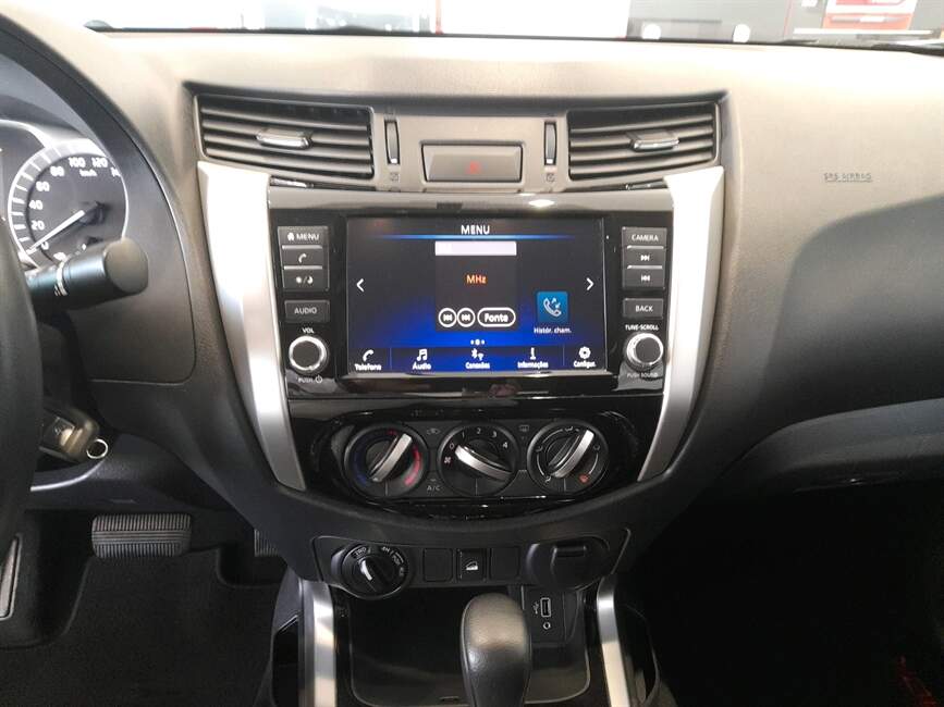 Nissan Frontier 2.3 16V TURBO ATTACK CD 4X4 AUTOMÁ