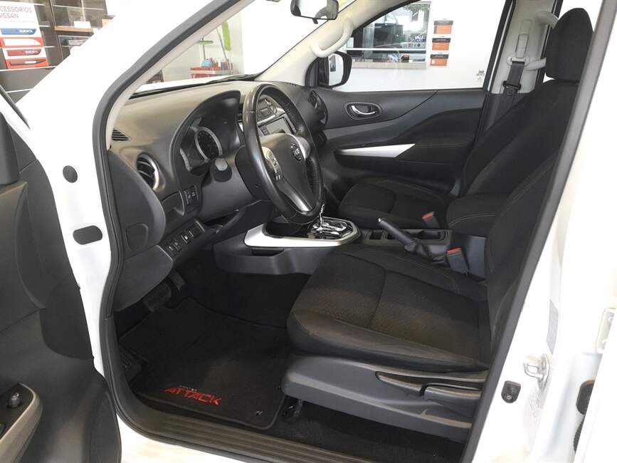 Nissan Frontier 2.3 16V TURBO ATTACK CD 4X4 AUTOMÁ