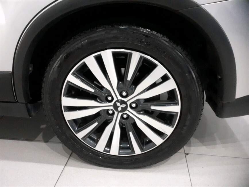 Mitsubishi Outlander 2.2 MIVEC DI-D HPE-S AWD AUTOMATI