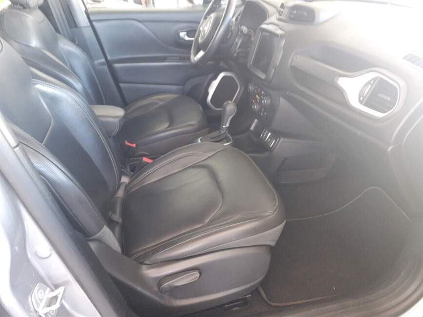Jeep Renegade 1.8 16V LONGITUDE 4P AUTOMÁTICO