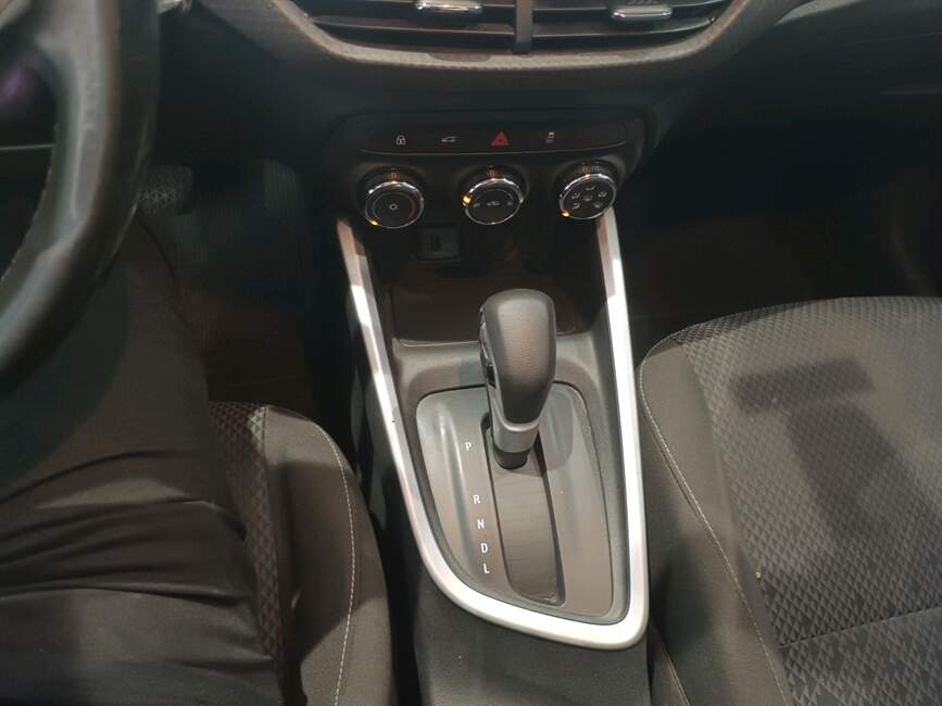 Chevrolet Onix 1.0 TURBO PLUS LT AUTOMÁTICO