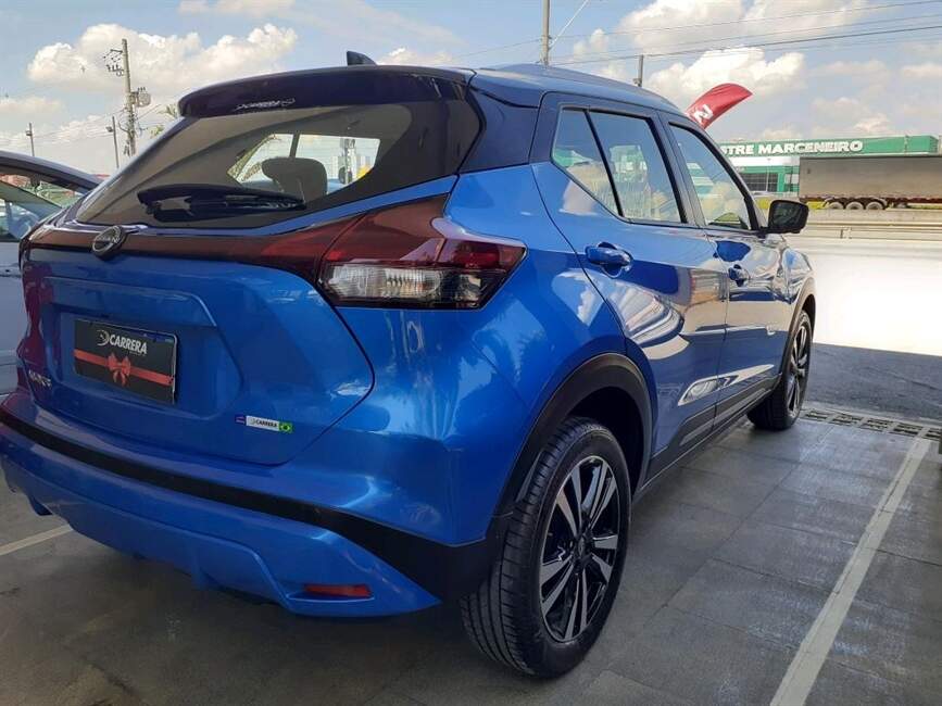 Nissan Kicks 1.6 CVT EXCLUSIVE CINZA P. TECH