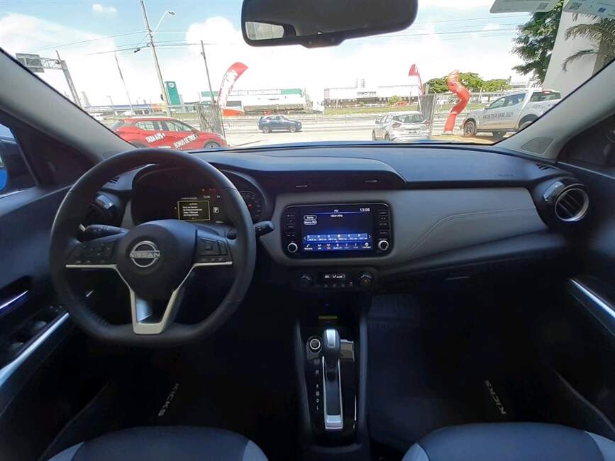 Nissan Kicks 1.6 CVT EXCLUSIVE CINZA P. TECH