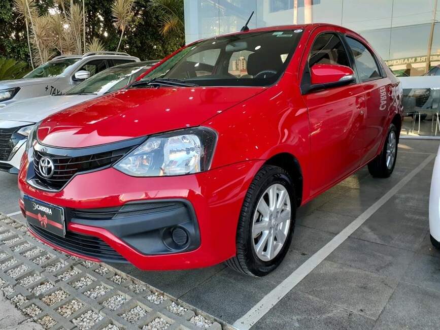 Toyota Etios 1.5 X PLUS SEDAN 16V 4P AUTOMATICO
