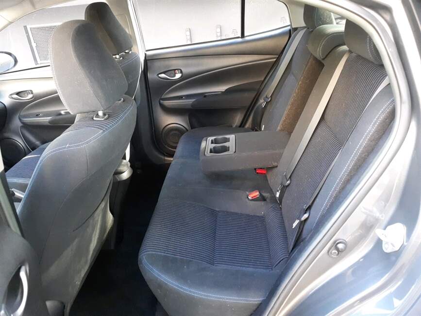 Toyota Yaris 1.5 16V SEDAN XL PLUS TECH MULTIDRIVE