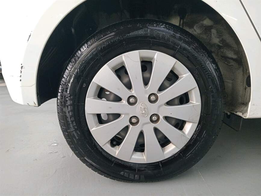 Hyundai HB20 1.0 UNIQUE 12V 4P MANUAL