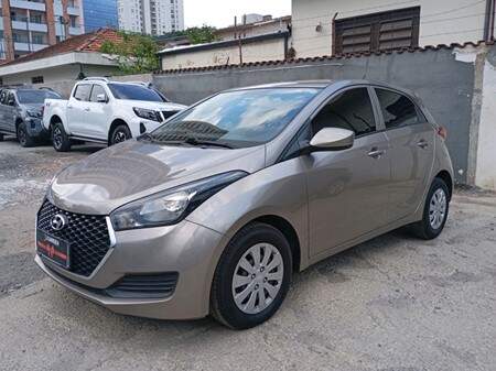 Hyundai HB20 1.0 UNIQUE 12V 4P MANUAL