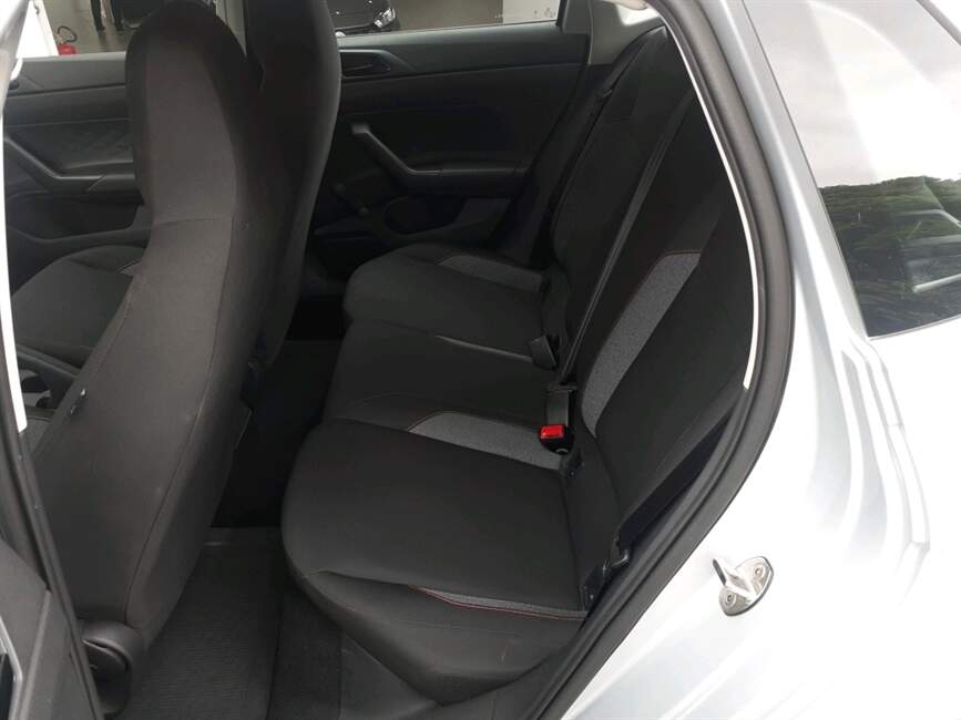 Volkswagen Polo 1.0 MPI TRACK MANUAL