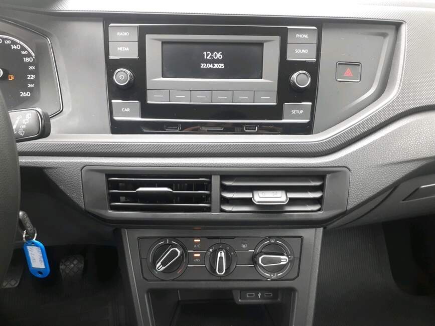Volkswagen Polo 1.0 MPI TRACK MANUAL