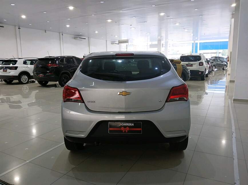 Chevrolet Onix 1.0 MPFI LT 8V 4P MANUAL