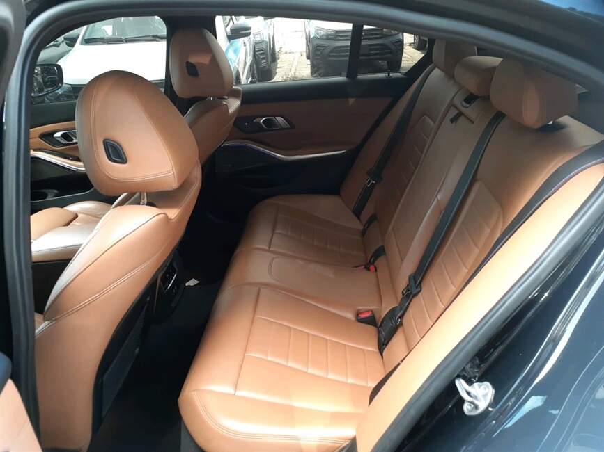 BMW 320i 2.0 16V TURBO FLEX M SPORT AUTOMÁTICO
