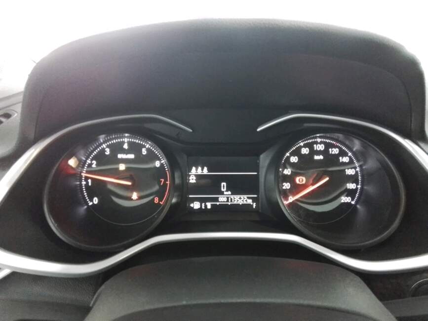 Chevrolet Onix 1.0 LT MANUAL