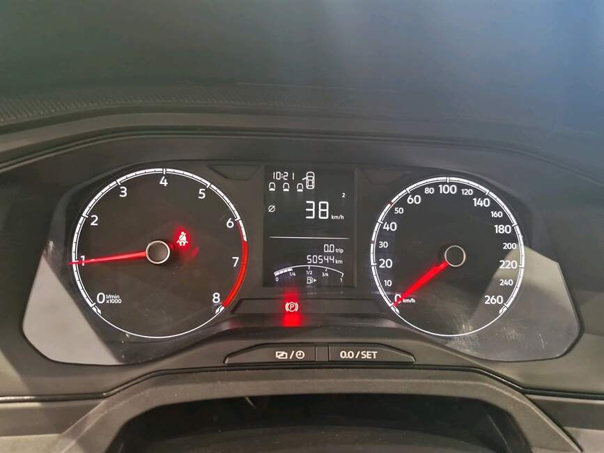 Volkswagen Polo 1.0 MPI TRACK MANUAL
