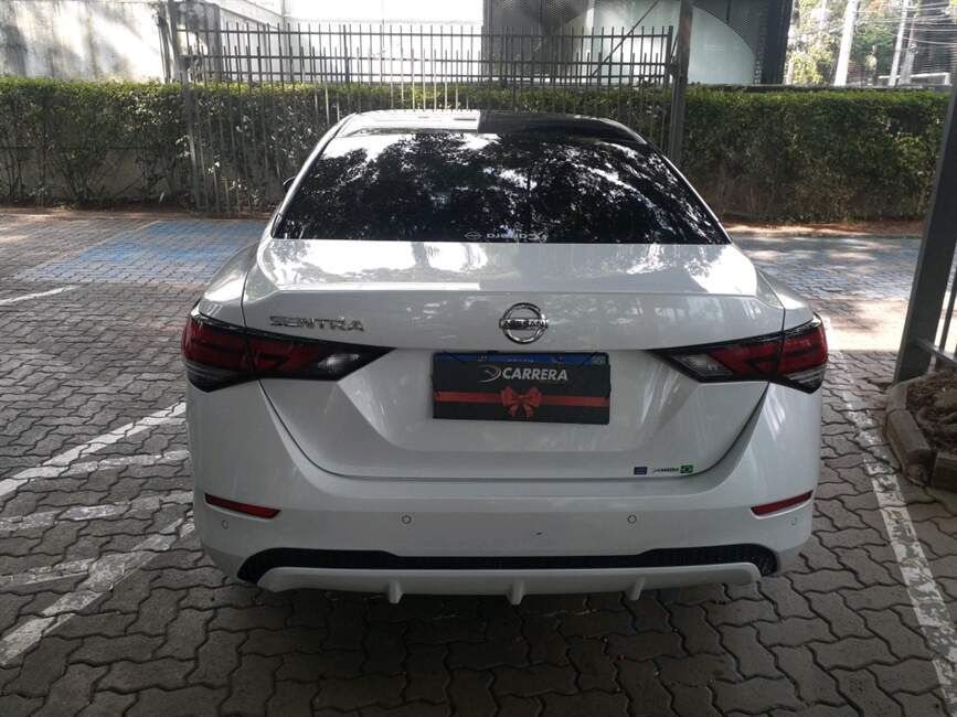 Nissan Sentra 2.0 16V EXCLUSIVE XTRONIC