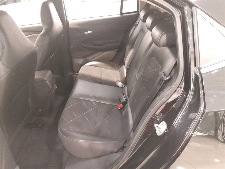 Chevrolet Onix 1.0 TURBO PREMIER AUTOMÁTICO