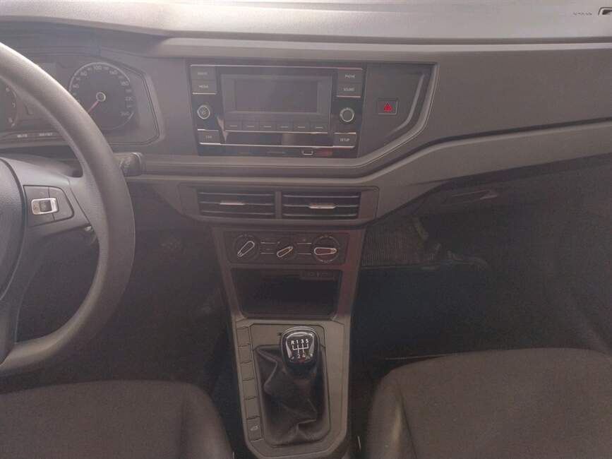 Volkswagen Polo 1.0 MPI TRACK MANUAL