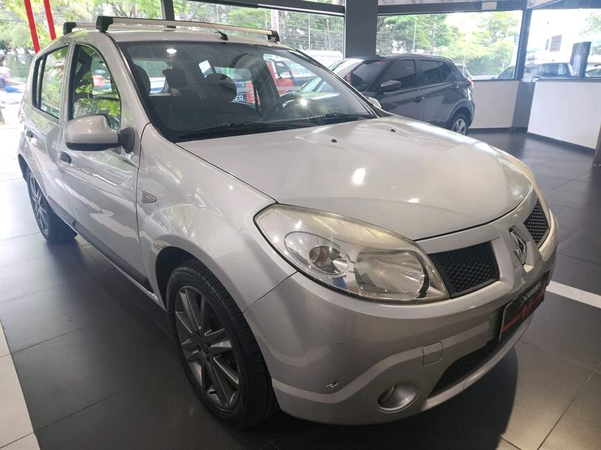 Renault Sandero 1.6 EXPRESSION 8V 4P MANUAL