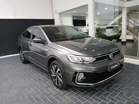 Volkswagen Virtus 1.0 200 TSI HIGHLINE AUTOMÁTICO