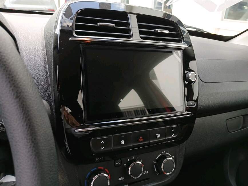Renault Kwid 1.0 12V SCE OUTSIDER MANUAL