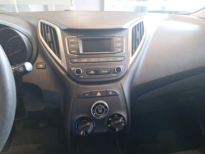 Hyundai HB20 1.0 UNIQUE 12V 4P MANUAL
