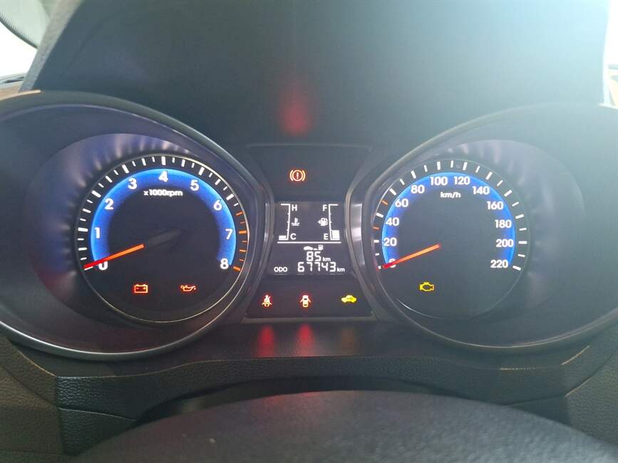 Hyundai HB20 1.0 UNIQUE 12V 4P MANUAL