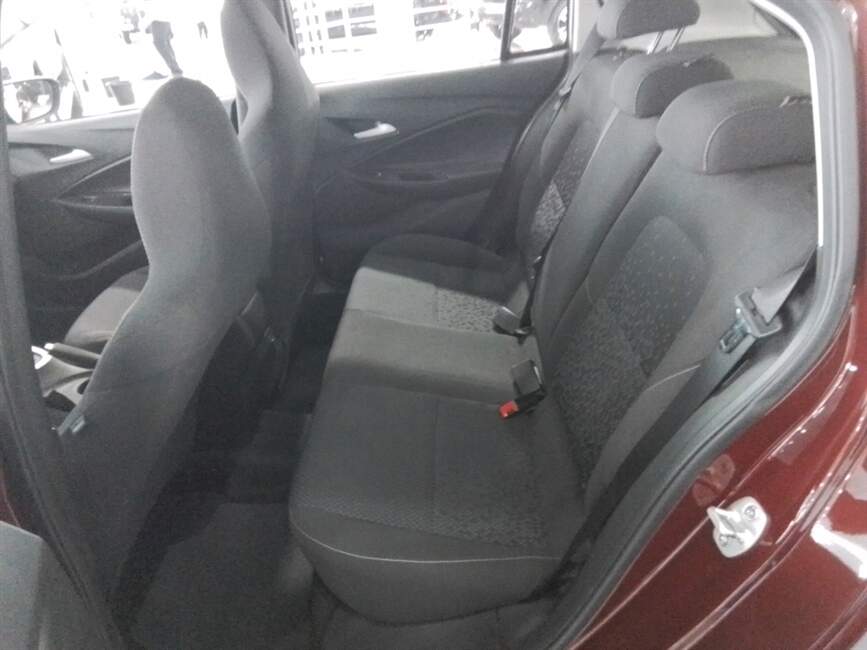 Chevrolet Onix 1.0 LT MANUAL