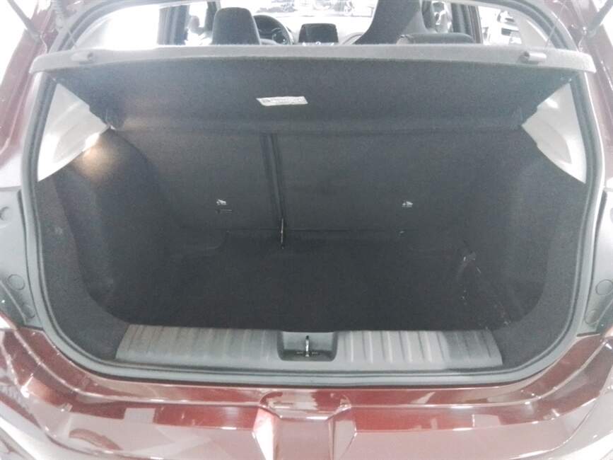 Chevrolet Onix 1.0 LT MANUAL