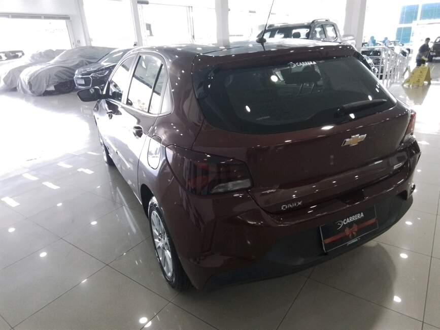 Chevrolet Onix 1.0 LT MANUAL